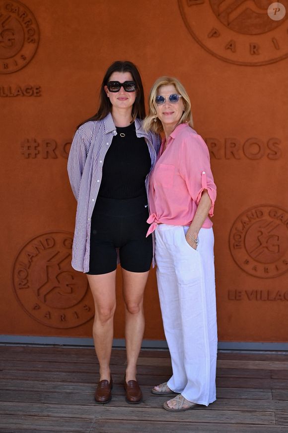 Oriane Deschamps et Michelle Laroque assistent aux Internationaux de France 2025 à Roland Garros le 30 mai 2025 à Paris, France. Photo by ABACAPRESS.COM
