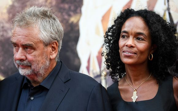 Le réalisateur Luc Besson et son épouse Virginie Besson-Silla debout sur le tapis rouge lors de l'ouverture de l'espace à thème français à Europa Park. Rust, Bade-Wurtemberg, Allemagne, 12 septembre 2018. Photo by Patrick Seeger/DPA/ABACAPRESS.COM