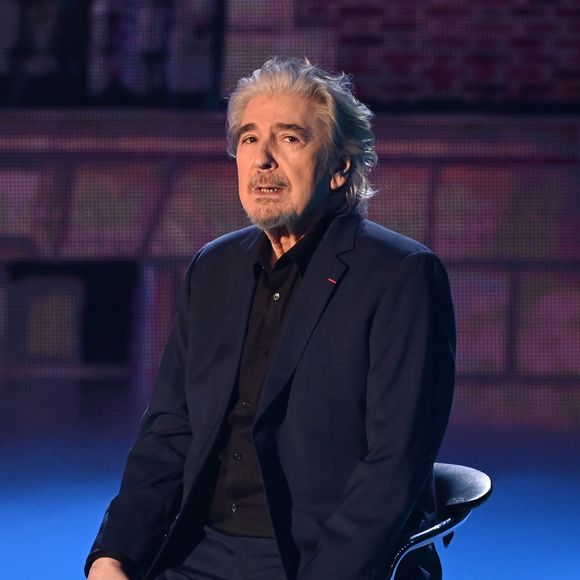 Serge Lama (Victoire d'honneur) lors de la 38ème cérémonie des Victoires de la musique à la Seine musicale de Boulogne-Billancourt, France, le 10 février 2023. © Coadic Guirec/Bestimage