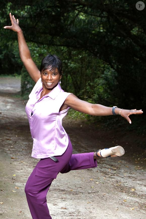 Portrait de Surya Bonaly lors de la 5ème édition des écrivains chez Gonzague Saint Bris à Chanceaux-Près-Loches, le 27 août 2023. © Cédric Perrin / Bestimage