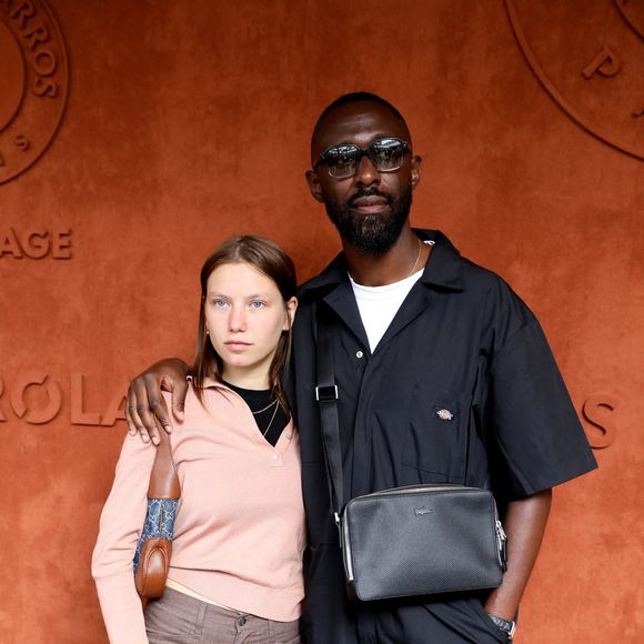 Gina Jimenez et Thomas Ngijol au village (jour 10) lors des Internationaux de France de Tennis de Roland Garros 2022 à Paris, France, le 31 mai 2022. © Dominique Jacovides/Bestimage