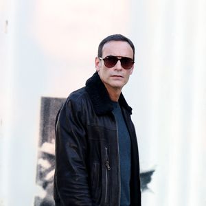 Anthony Delon - I.Huppert a dirigé le tournage de la reproduction du film documentaire muet de 1895 par le regretté cinéaste français Louis Lumière « La Sortie de l'usine Lumière à Lyon » dans le cadre de la 16ème édition du Festival Lumière de Lyon, France, le 19 octobre 2024. © Dominique Jacovides/Bestimage