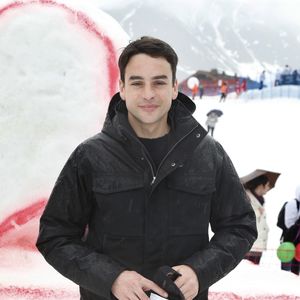 Julian Bugier JT de France 2
La 8 ème édition de GLISSE EN COEUR  pour l'association  Laurette Fugain, association qui lutte contre la leucémie au Grand-Bornand du vendredi 20 Mars au dimanche 22 Mars 2015 .