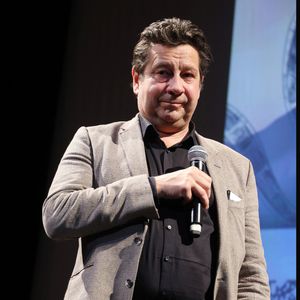 Récemment, l'artiste a fièrement encouragé son chef pâtissier Julien Koren sur les réseaux sociaux.

Exclusif - Laurent Gerra à la journée de pré ouverture du Festival du cinéma Français & gastronomie d'Aix-les-Bains le 2 juin 2025. Le festival se tient du 3 au 7 juin 2025

© Denis Guignebourg / Bestimage