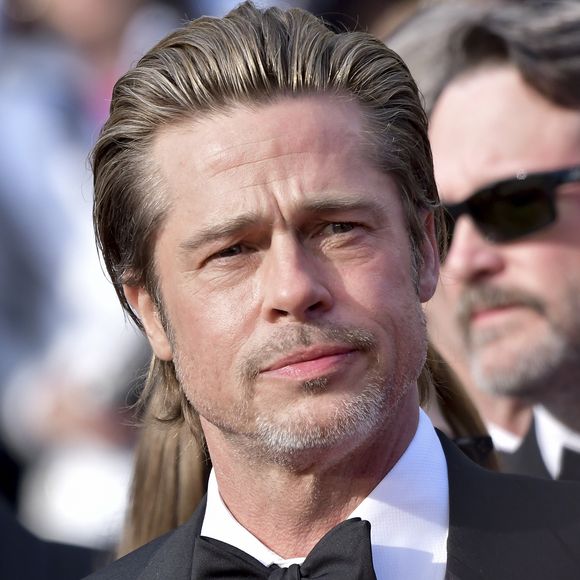“Là, c'est la descente aux enfers. Elle ne mérite pas ce qui lui arrive”, explique Margot, 22 ans

Brad Pitt à la projection du film "Once Upon a Time… in Hollywood" lors du 72ème Festival International du Film de Cannes, France, le 21 mai 2019.