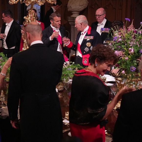 Charles III, Emmanuel Macron, Brigitte Macron et la reine Camilla s'entendent à merveille

Le président Emmanuel Macron et sa femme Brigitte Macron lors d'un dîner d'état au chateau de Windsor avec le roi Charles III d'Angleterre et la reine consort Camilla
© Yui Mok / Pool / Julien Burton via Bestimage