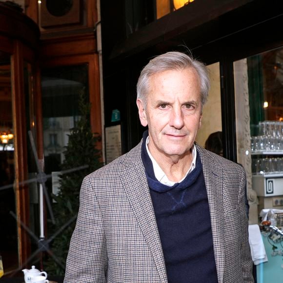 Bernard de La villardière lors de la soirée des 140 ans de légende des Deux Magots et vernissage de l'exposition "140 ans d'esprits créatifs à Saint-Germain-des-Prés" à Paris le 29 avril 2024. © Cédric Perrin / Bestimage