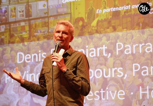 Denis Brogniart à la soirée "En chœur, chanter pour la recherche" au profit de la Fondation ARC à la Communale de Saint-Ouen le 27 novembre 2024.

© Marc Ausset-Lacroix/Bestimage