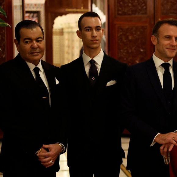 Le président de la République française Emmanuel Macron et le roi Mohammed VI lors de leur entretien au palais royal à Rabat, le 28 octobre 2024. 
© Ludovic Marin / Pool / Bestimage