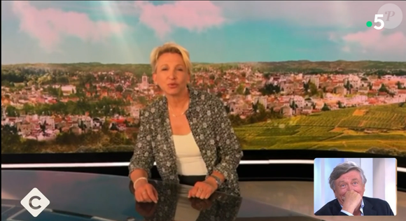 Jacques Legros surpris de voir sa discrète femme Valérie dans C à vous