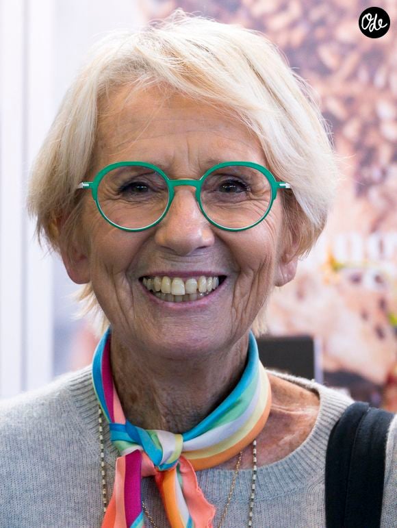 "Je pense qu’il faut savoir s’arrêter à temps", avait-elle notamment déclaré dans les colonnes de "TV Mag"

Jacqueline Pin, épouse Mercorelli, dite Mercotte de passage sur le sirha 2021 fait des selfies avec ses admiratrices, le 26 Septembre 2021 à Lyon, France. © Sandrine Thesillat / Panoramic / Bestimage