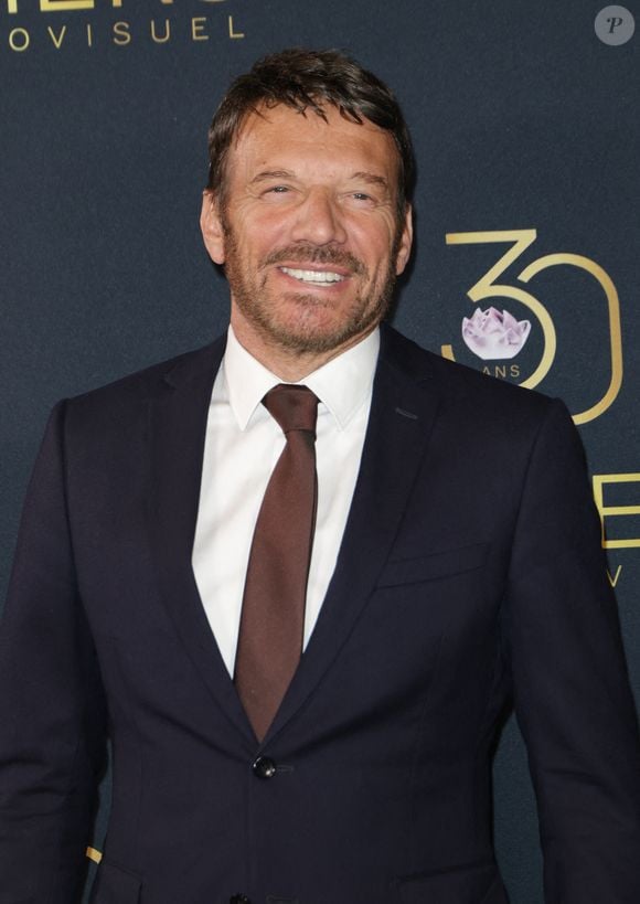 Samuel Le Bihan - Photocall de la 30ème cérémonie des Lauriers de l'audiovisuel au théâtre Marigny à Paris le 24 février 2025.  © Coadic Guirec/Bestimage