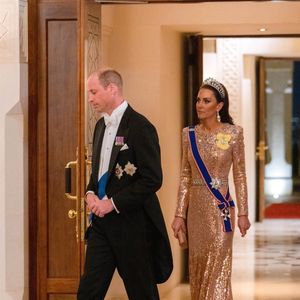 Le prince William, prince de Galles, et Catherine (Kate) Middleton, princesse de Galles, - Les familles royales au mariage du prince Hussein de Jordanie et de Rajwa al Saif, au palais Zahran à Amman (Jordanie), le 1er juin 2023. Backgrid USA / Bestimage