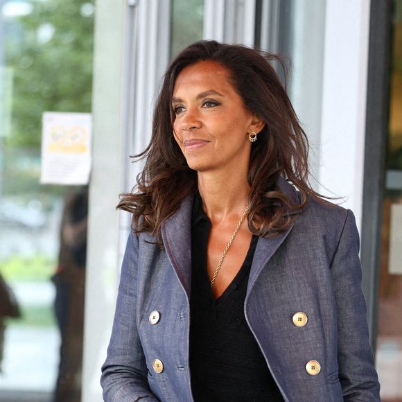 L'animatrice Karine Le Marchand au procès de la journaliste française Michele Marchand dite Mimi Marchand et de deux policiers pour extorsion de fonds et menaces à l'encontre de l'animatrice Karine Le Marchand au tribunal de Paris, le 26 mai 2025. Photo par Raphael Lafargue/ABACAPRESS.COM