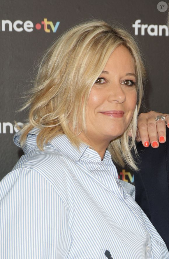 Flavie Flament au photocall de la conférence de presse de rentrée de France Télévisions à Paris, le 4 septembre 2024. 

Photo : Coadic Guirec / Bestimage