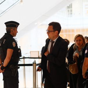 Ses avocats souhaitent "prouver sa totale innocence et demander sa relaxe"

Procès de Stéphane Plaza pour violences conjugales au tribunal de Paris Batignolles à Paris, France, le 28 août 2024. © Christophe Clovis / Bestimage