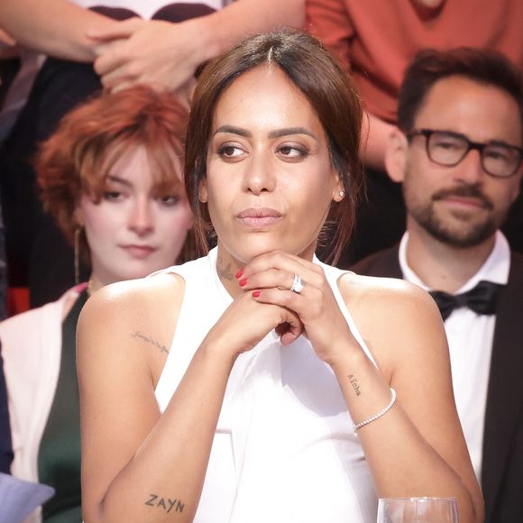 La chanteuse Amel Bent est l'heureuse maman de trois enfants, prénommés Sofia, Hana et Zayn.

Exclusif - Amel Bent - Plateau de l'émission "C à vous" lors du Festival International du Film de Cannes. © Jack Tribeca / Bestimage