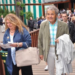 Leur union a duré plus de 60 ans

Archives - Pierre Perret et sa femme feu Rebecca (Simone Mazaltarim)
JLPPA / Bestimage
