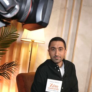Exclusif - Le docteur Jimmy Mohamed - People en backstage de l'enregistrement de l'émission "Chez Jordan" le 18 avril 2022. © Cédric Perrin/Bestimage