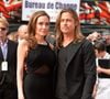 Pendant plusieurs années, il a partagé la vie d'Angelina, la mère de six enfants !

Angelina Jolie, Brad Pitt a la première du film "World War Z" a Londres, le 2 juin 2013. (AGENCE / BESTIMAGE).