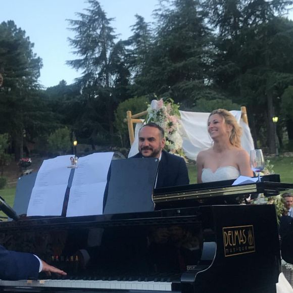 Image du mariage de François-Xavier Demaison et Anaïs Tihay, le 7 juin 2019, partagée par Elsa Zylberstein dans sa story Instagram.