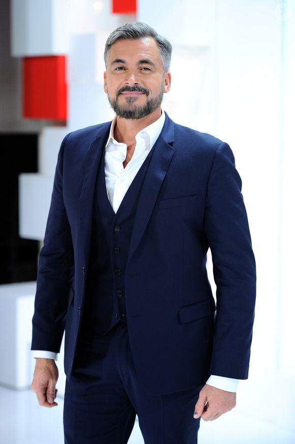 Olivier Minne - Enregistrement de l'émission "Vivement Dimanche" au studio Gabriel à Paris le 29 octobre 2018. L'émission sera diffusée le 4 novembre 2018 . © Guillaume Gaffiot/Bestimage