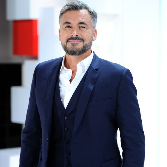 Olivier Minne - Enregistrement de l'émission "Vivement Dimanche" au studio Gabriel à Paris le 29 octobre 2018. L'émission sera diffusée le 4 novembre 2018 . © Guillaume Gaffiot/Bestimage
