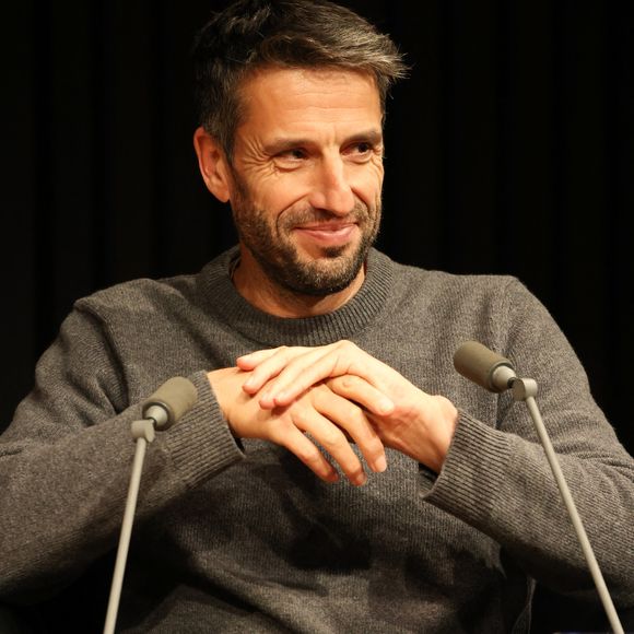 Exclusif - Tony Estanguet présente son livre "Par amour du sport" (Ed. Calmann-Lévy) au centre de conférence "Station Ausone - Librairie Mollat" à Bordeaux, le 24 novembre 2025.

Jean-Marc Lhomer / Bestimage