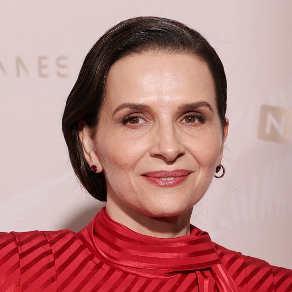 Juliette Binoche - Photocall du dîner lors du 78ème Festival International du Film de Cannes le 13 mai 2025.

© Moreau / Borde / Jacovides / Bestimage
