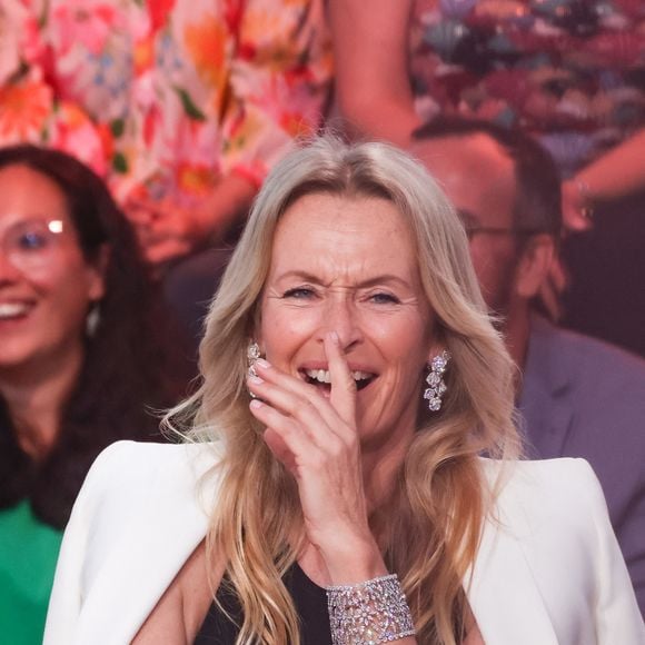 Exclusif - Estelle Lefebure - Plateau de l'émission "C à vous" lors du 79ème Festival International du Film de Cannes le 22 mai 2026. © Jack Tribeca / Bestimage
