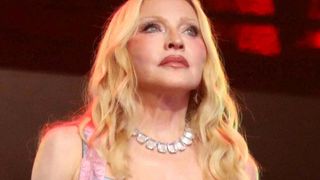 À 67 ans, Madonna devient l’égérie d’une célèbre marque de cosmétiques