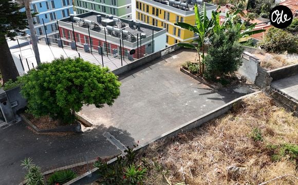 La maison d'enfance de la superstar du football Cristiano Ronaldo dans les collines de Madère a été transformée en parking.© Backgrid UK/ Bestimage