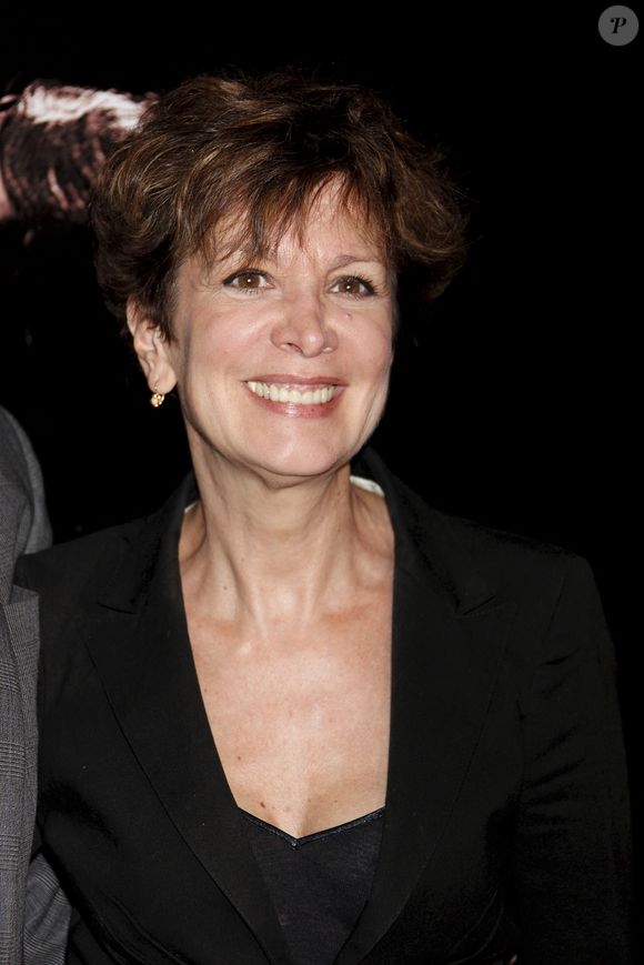 Archives -En France, à Paris, portrait de Catherine LABORDE lors de l'avant-première du film THE ARTIST au cinéma Le Grand Rex. Le 28 septembre 2011
© Christophe Aubert via Bestimage