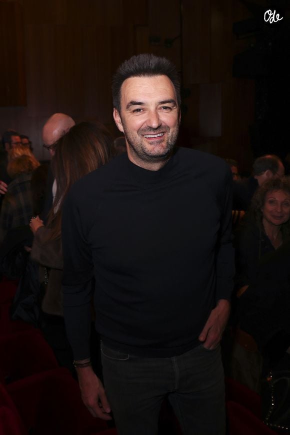 Même avec une cuisine gastronomique, le chef semble donc conserver un goût certain pour les plaisirs les plus simples.

Exclusif - Cyril Lignac au concert de Elisa Tovati au Studio Marigny à Paris le 4 novembre 2024. © Jack Tribeca / Bestimage