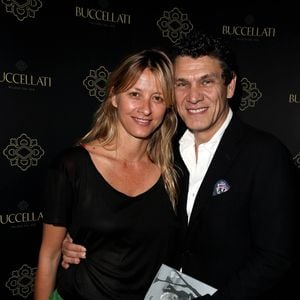 Marc Lavoine et sa femme Sarah à l'inauguration de la nouvelle boutique Buccellati rue de la Paix, à Paris, le 8 juin 2016. 

Photo : © Dominique Jacovides / Bestimage