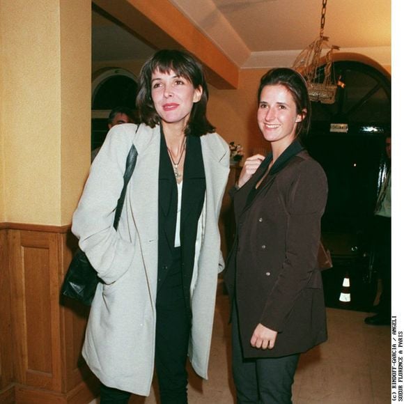 Dans les années 2000, il était en couple avec Florence Kieffer...

Tina Kieffer avec sa sœur Florence lors du défilé "Mode Collection" printemps-été 1995