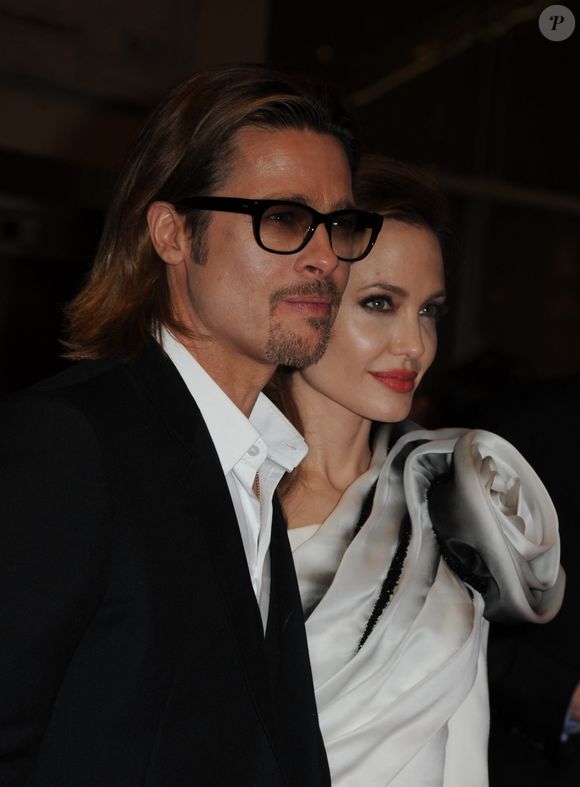 Exit le nom de son père : l’enfant a définitivement choisi son camp.

Brad Pitt et Angelina Jolie assistent à la première française du film "Au Pays du Sang et du Miel" (In the Land Of Blood And Honey) au Cinéma MK2 Bibliotheque le 16 février 2012 à Paris, France. Photo by ABACAPRESS.COM