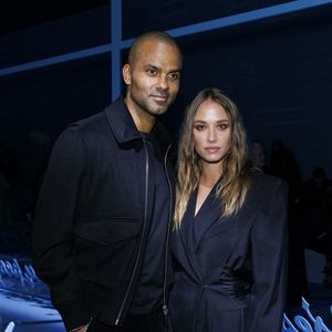 Tony Parker et Agathe Teyssier Napoletano assistent au défilé Christian Dior printemps-été 2025 lors de la Fashion Week de Paris, le 24 septembre 2024 à Paris, en France. Photo : Ik Aldama/DPA/ABACAPRESS.COM