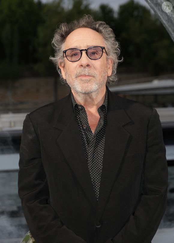 Tim Burton - Première de la partie 1 de la saison 2 de la série "Mercredi" à l'occasion de l' inauguration du Beach Club à Paris le 31 juillet 2025. © Coadic Guirec/Bestimage