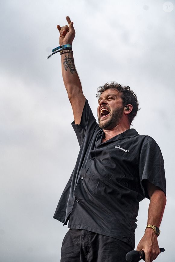 Claudio Capéo est en concert sur la scène du festival du Printemps de Pérouges au château de Saint Maurice de Remens le 29 juin 2024.
© Sandrine Thesillat / Panoramic / Bestimage