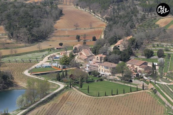 Exclusif - Le domaine de Miraval, propriété d'Angelina Jolie et Brad Pitt, en travaux. Avril 2011. © Agence / Bestimage