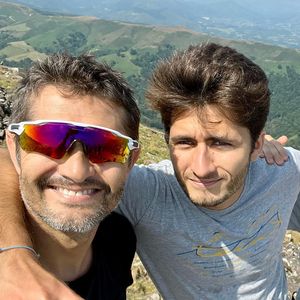 Bixente Lizarazu est le père de deux enfants, dont Tximista

Bixente Lizarazu avec son fils Tximista et un ami