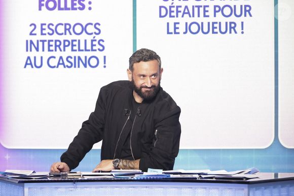 Exclusif - Cyril Hanouna, sur le plateau de l’émission « TPMP » présentée par C.Hanouna et diffusée en direct sur C8, Paris, France, le 20 février 2025. © Jack Tribeca / Bestimage