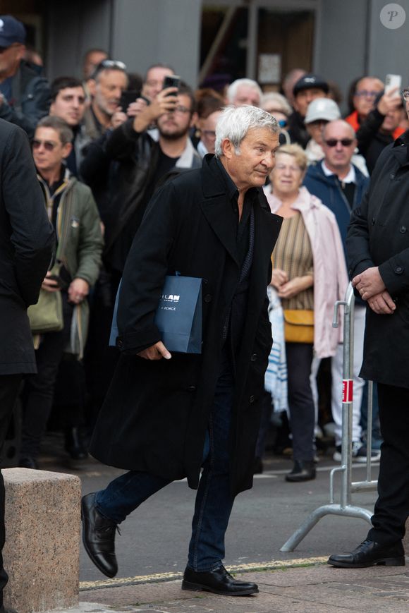 Martin Lamotte lors de la cérémonie d'enterrement de l'acteur français Michel Blanc à l'église Saint Eustache à Paris, France, le 10 octobre 2024. Photo by Florian Poitout/ABACAPRESS.COM