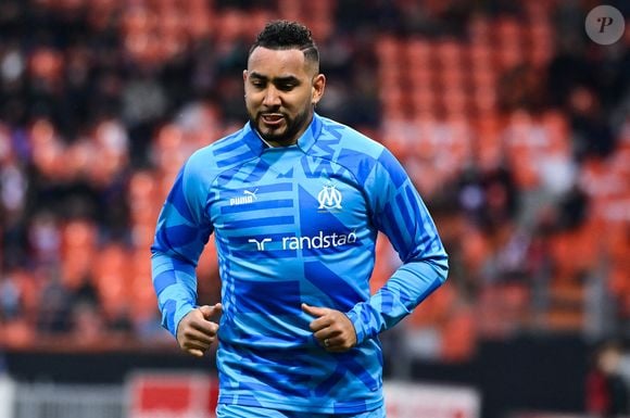 Echauffement - Dimitri Payet ( 10 - Olympique Marseille ) - - Match de football en ligue 1 Uber Eats : L'Olympique de Marseille et Lorient finissent à égalité 0 - 0 au Stade Yves Allainmat - Le Moustoir le 9 avril 2023. © Federico Pestellini / Panoramic / Bestimage