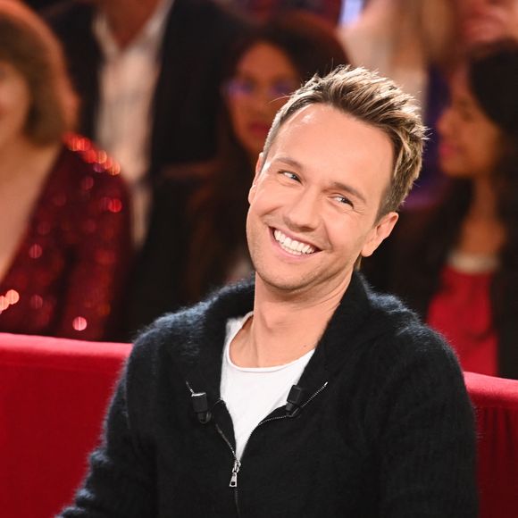 Exclusif - Cyril Féraud - Enregistrement de l'émission "Vivement dimanche" au studio Rive Gauche, présentée par M. Drucker le 19 novembre 2025, avec une diffusion sur France 3 le 28/12/2025. © Guillaume Gaffiot / Bestimage