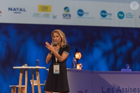 "Je pourrais avoir six, sept enfants !", a-t-elle ainsi indiqué dans les colonnes du magazine "Gala"

Maud Fontenoy - Conférence sur l'économie de la mer au Palais des congrès de Nice le 14 septembre 2021. © Florian Escoffier/Pool/bestimage