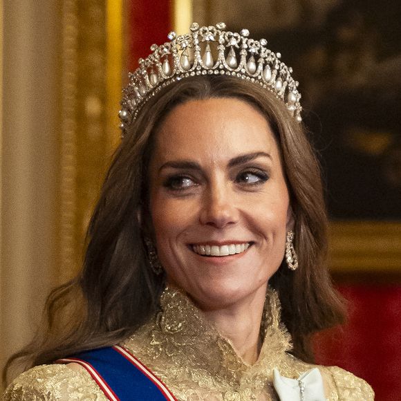 Donald J. Trump (président des Etats-Unis) et la Première dame Melania Trump, le roi Charles III d'Angleterre et Camilla Parker Bowles, reine consort d'Angleterre, le prince William, prince de Galles, et Catherine (Kate) Middleton, princesse de Galles, lors du banquet d'Etat au chateau de Windsor en l'honneur de la visite officielle de président Donald Trump et de la Première dame Melania au Royaume-Uni - The State Banquet for the State Visit of President Trump and the First Lady Melania Trump at Windsor Castle on his second state visit to the UK, in Windsor, Berkshire, UK, on the 17th September 2025.

Picture by Aaron Chown/WPA-Pool