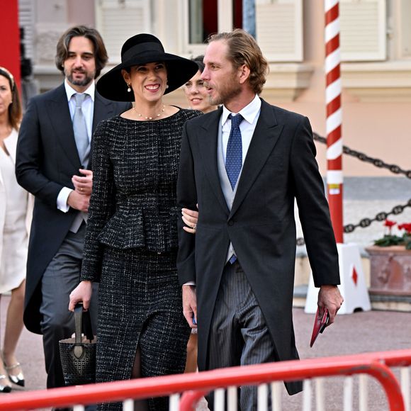 Tatiana Santo Domingo et Andrea Casiraghi - La famille princière rejoint le palais à pied après la messe lors de la Fête Nationale de la principauté de Monaco le 19 novembre 2022. © Dominique Jacovides / Bruno Bebert / Bestimage
