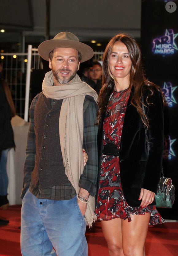 Christophe Maé et sa femme Nadège à la 18ème cérémonie des "NRJ Music Awards" au Palais des Festivals à Cannes, le 12 novembre 2016.
© Dominique Jacovides/Bestimage
